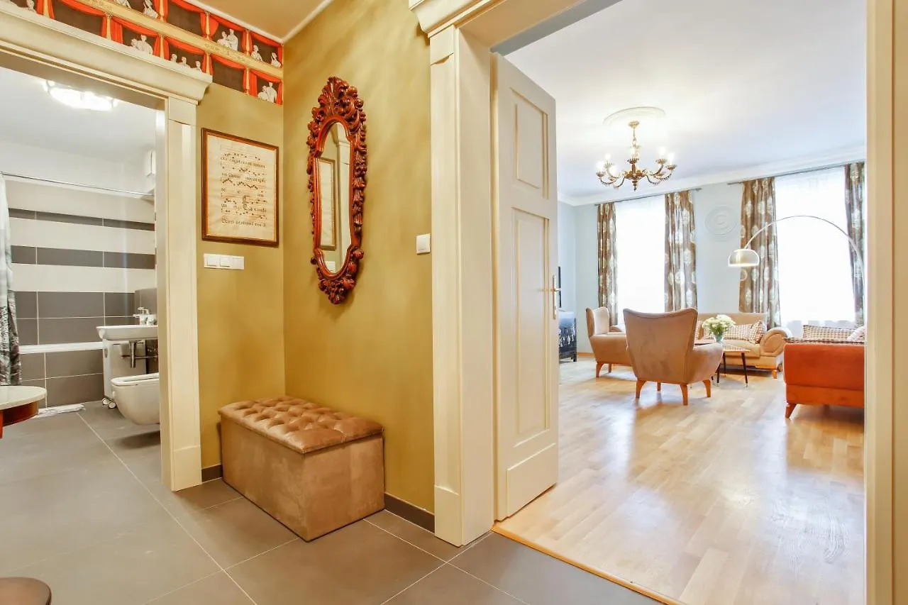Newly Opened, Designer Opera Apartment Prag