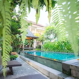 I Gusti Nyoman Oka Habitación en casa particular Ubud